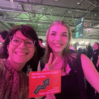 Jessi Helge und xfibii